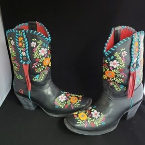 Women Cowgirl Boots